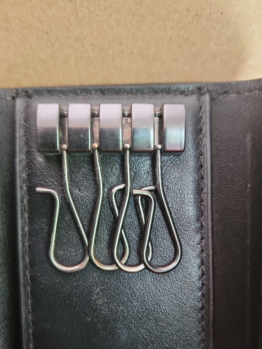 Coach Black Leather Key Holder with Silver Ring - Picture 4 of 7